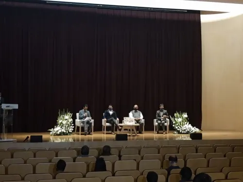 Presentan documental  Epopeyas de la Revolución