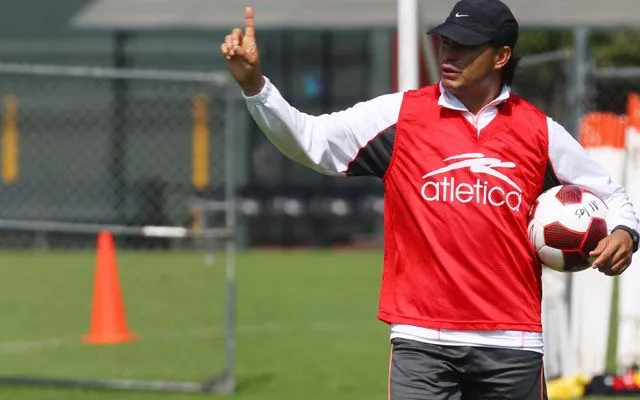 Cero y van tres: Atlas se queda sin técnico