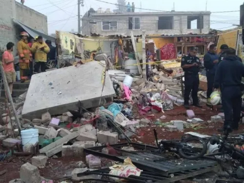 Bebé y papá murieron en el polvorín de Tultepec