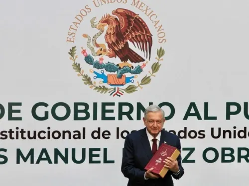 ‘Es un hecho la separación del poder político del económico’: AMLO