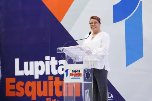 Con resultados demostramos que la política en Xicotepec está al servicio de la gente:Lupita Esquitín