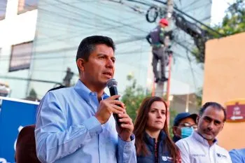 Avanza iniciativa para ordenar el cableado aéreo en el Centro Histórico de Puebla