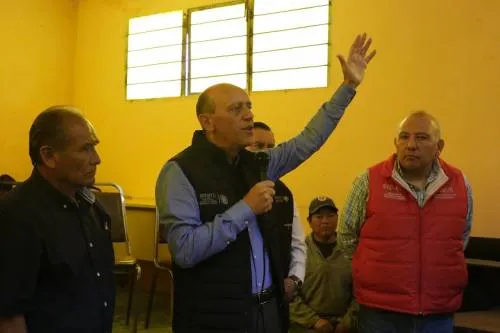 Insiste Lastiri en consulta a la base para selección de candidatos