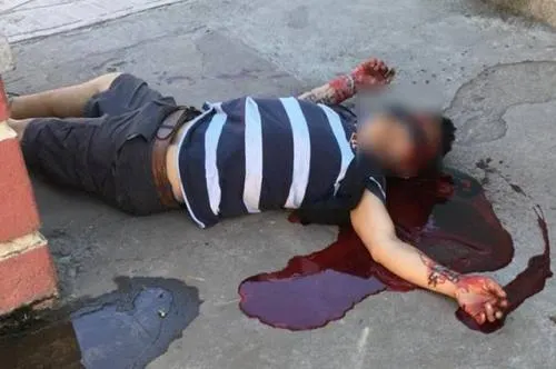 Balean a joven en el centro de Zacatlán