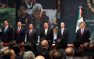 Moreno Valle acude a presentación de la propuesta de reforma hacendaria