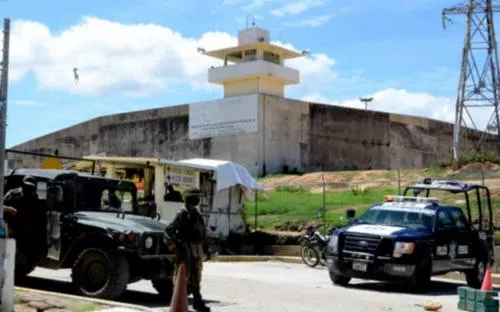 Se registra motín en penal de Las Cruces, en Acapulco; reportan varios muertos