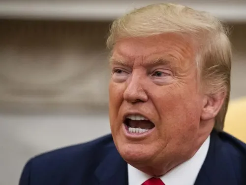 Trump sigue de cerca ‘venganza’ de Irán contra bases militares de EU