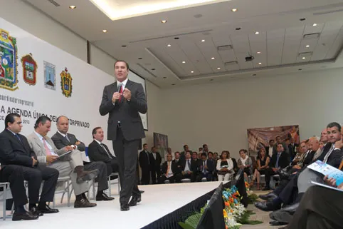 Se pronuncia RMV a que candidatos suscriban propuesta del sector privado