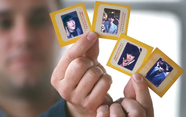 A casi 50 años, venden fotos inéditas de The Beatles