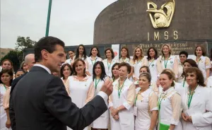 Gobierno federal busca afiliar a 7 millones de estudiantes al IMSS