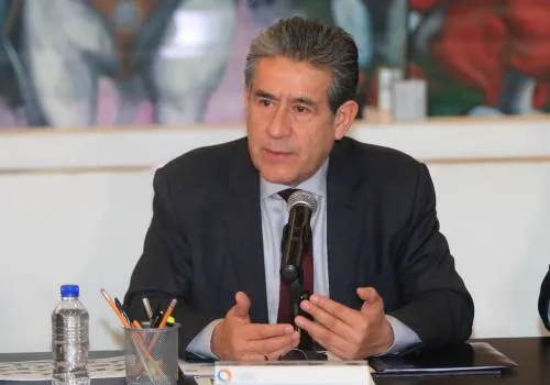 SGG cuestiona a reporteros sobre amenazas de huachicoleros; habrá medidas cautelares