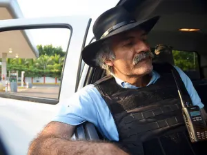 Líder de autodefensa en Michoacán sufre accidente aéreo
