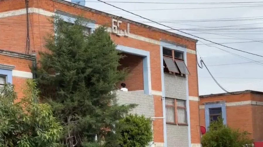 Detienen a probable responsable de homicidio de adulto mayor en Bosques de San Sebastián