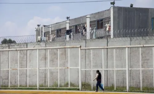 Urgen a implementar políticas para garantizar DH a mujeres en centros penitenciarios