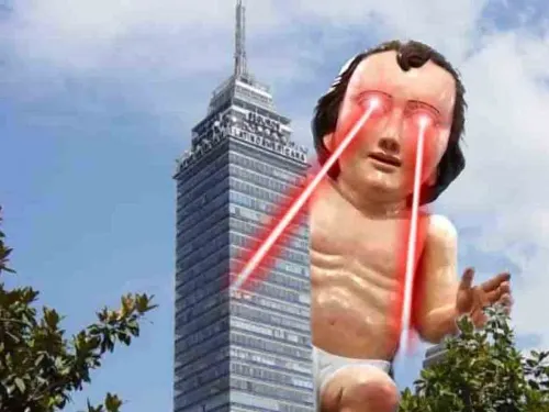 Niño Dios gigante ‘invade’ Internet con decenas de memes