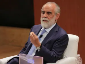 Video: Exhiben en ‘Periscope’ fiesta de Diego Fernández de Cevallos