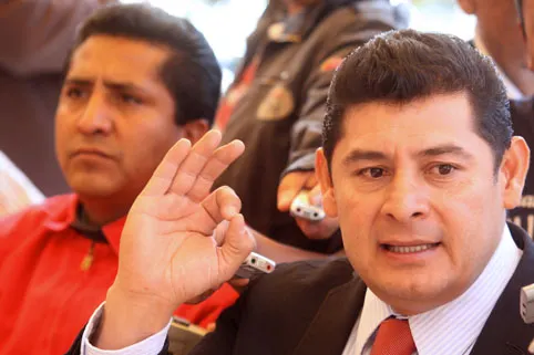 Surgen aspirantes al FJR identificados con Armenta