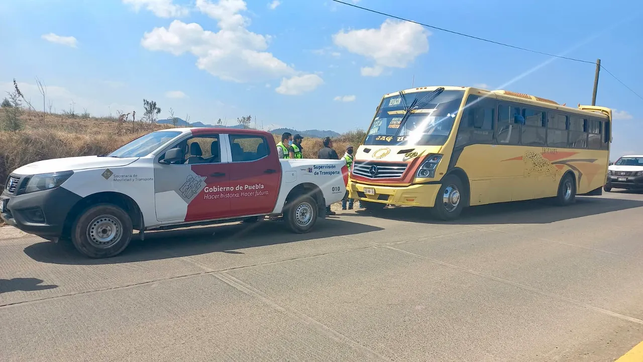 Detiene SMT unidades de autotransporte federal por irregularidades