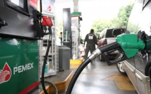 Precio de la gasolina escaló a máximo histórico en marzo
