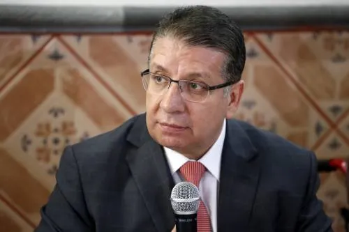 Ordena IMSS a Doger reponer licitación de diálisis en Puebla