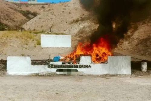 PGR incinera más de dos toneladas de narcóticos en Baja California