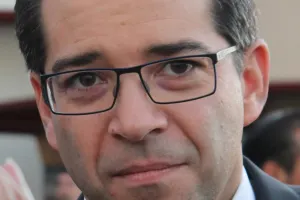 Aventaja Peralta Sánchez del PRI en contienda electoral en Colima: Mitofsky