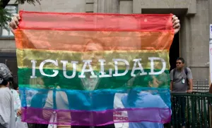 EU celebra iniciativa de Peña Nieto sobre bodas gay