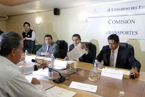 Congreso avalaría parche para validar licencias permanentes