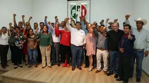 Apuntes para entender por qué el PRI, a pesar de sus laberintos
