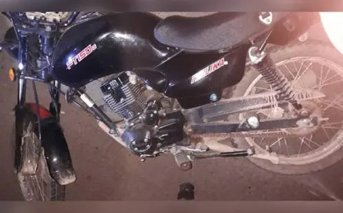 Motociclista resulta herido tras derrapar sobre bulevar Bicentenario