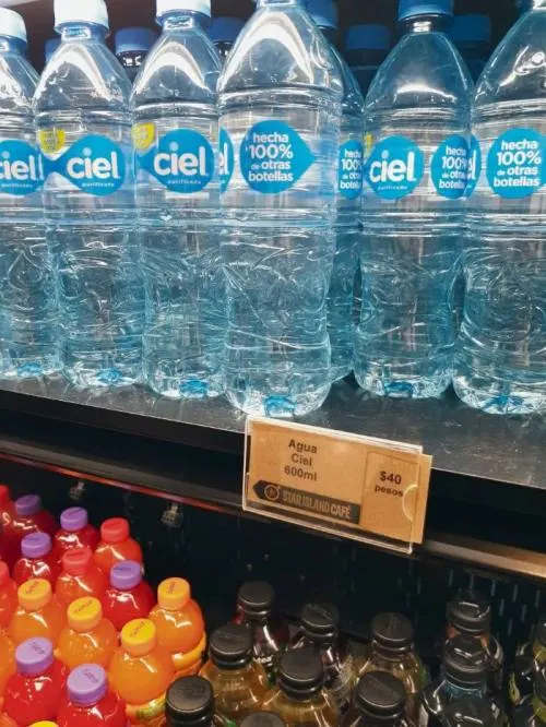 Aprovechan laguna legal para inflar precios en “duty free” de aeropuertos