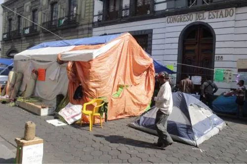 Líder del Congreso local se deslinda de desalojo de manifestantes de Jolalpan