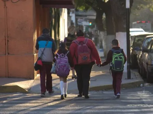 SEP alista plan para prevenir entrada de armas en escuelas
