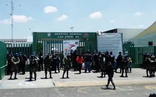 Familiares de pacientes con Covid-19 logran acuerdo con Hospital en Ecatepec