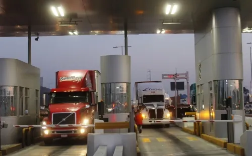 Toma de casetas deja pérdidas por 3 mil 665 millones de pesos: SCT