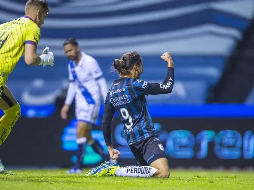 Feria de golazos; Puebla rescata empate ante Querétaro