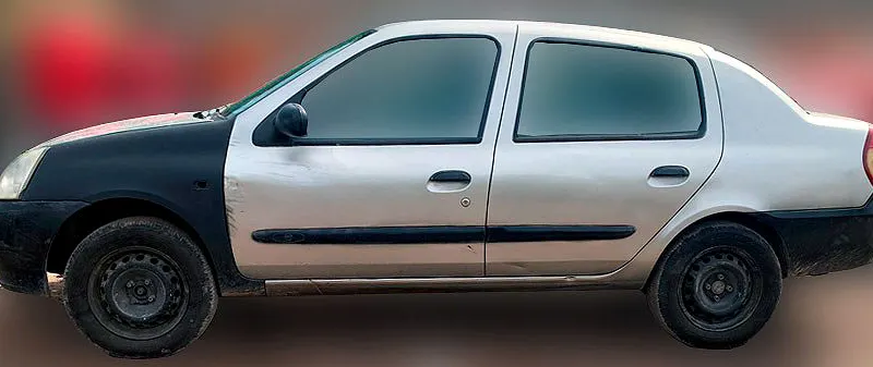 vehiculo-asegurado-nissan-platina-los-irimon