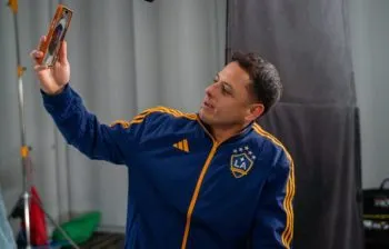 ‘Chicharito’ Hernández revela cuánto tiempo estará fuera de la cancha
