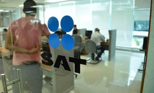 El SAT llama a solidarizarse, pero no da tregua con declaración anual