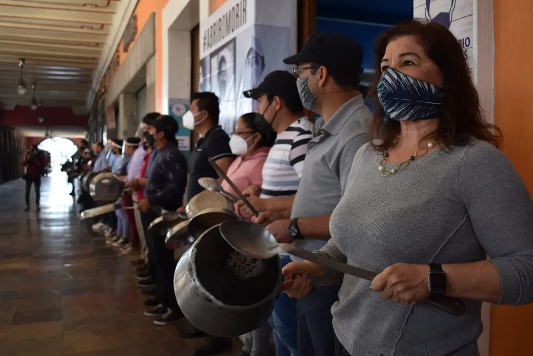 Restaurantes afiliados a la Canirac Puebla realizaron el “Tercer Cacerolazo”