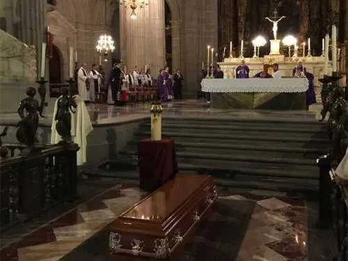 Video: Realizan misa de cuerpo presente de padre Machorro