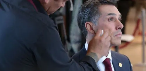 Video: Sueldo de legislador “no me alcanza” para la vida que estoy acostumbrado: Sergio Mayer