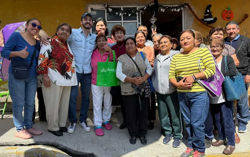 tono-lopez-canasta-del-ahorro-agua-santa