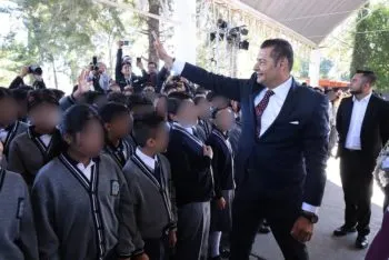 Impulsa Armenta paneles solares en escuelas: busca reducir gastos y crear planteles autosustentables