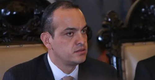 Existen condiciones para frenar entrega de basificaciones a trabajadores del Ayuntamiento: regidor