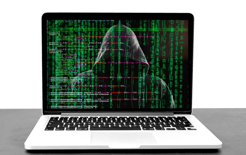 hacker-fraude-cibernetico-electronico