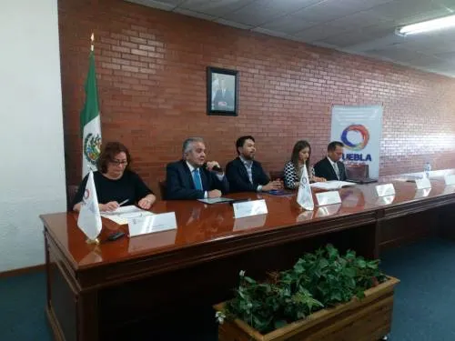 Gobierno solicita al Congreso presentar paquete económico tres días después a lo establecido