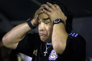 Maradona niega haber evadido fisco en Italia
