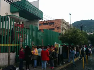 Confirman fuga de tres reos del penal de Barrientos