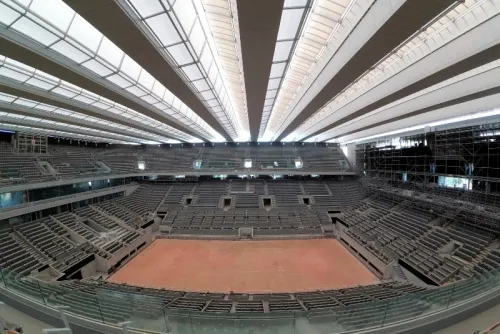 Roland Garros anuncia que se jugará en otoño y será con público en las gradas